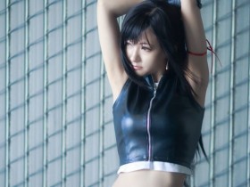 COS《最终幻想7》蒂法女神:身材曼妙的皮衣女神!